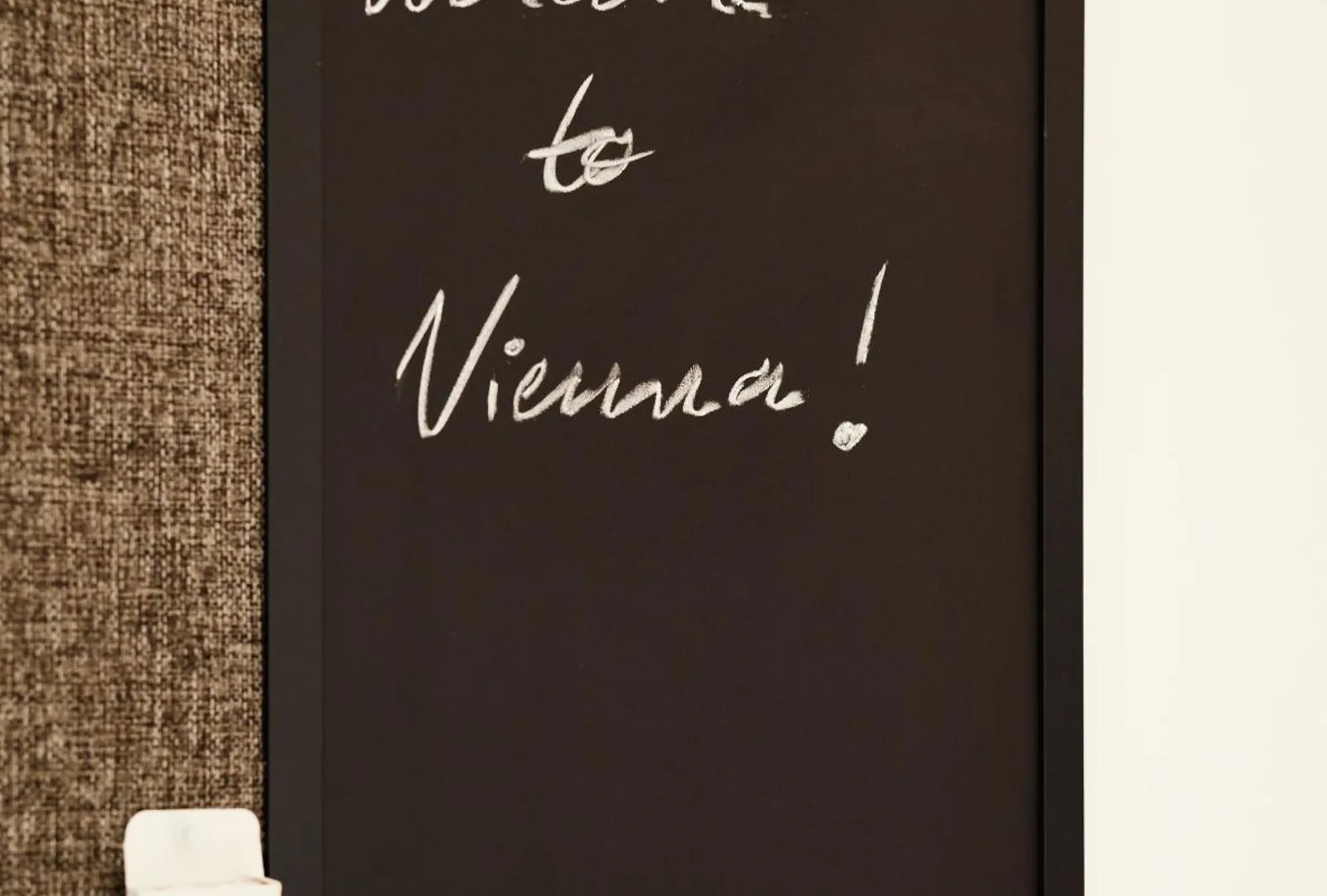 New Spacious Ultra-Modern Apartment In Wien Westbahnhof  Vienna