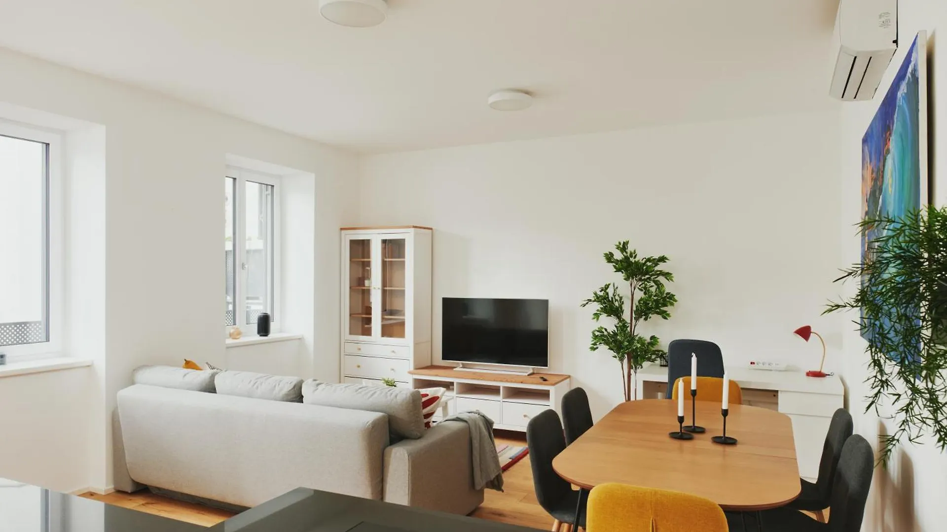 New Spacious Ultra-Modern Apartment In Wien Westbahnhof